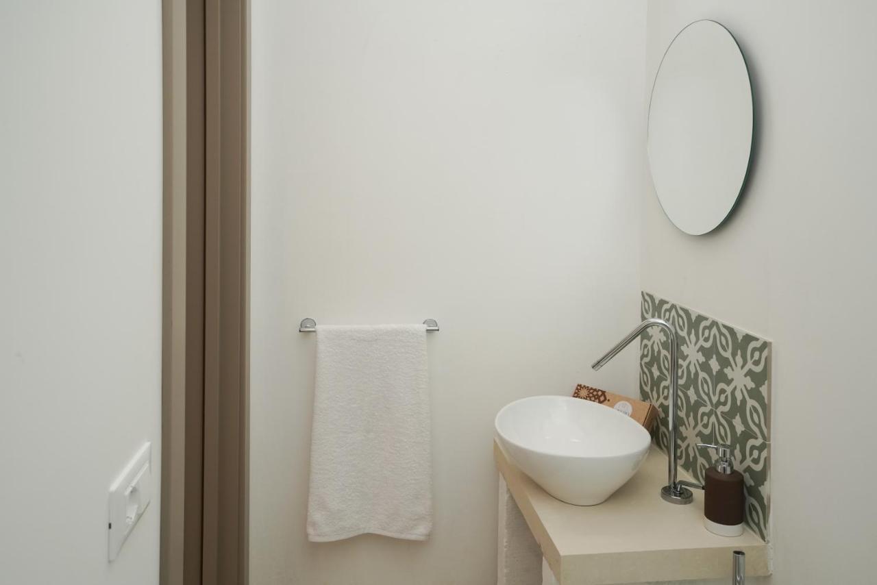 Casa Frea Dimora Storica Bed & Breakfast Martano Eksteriør bilde